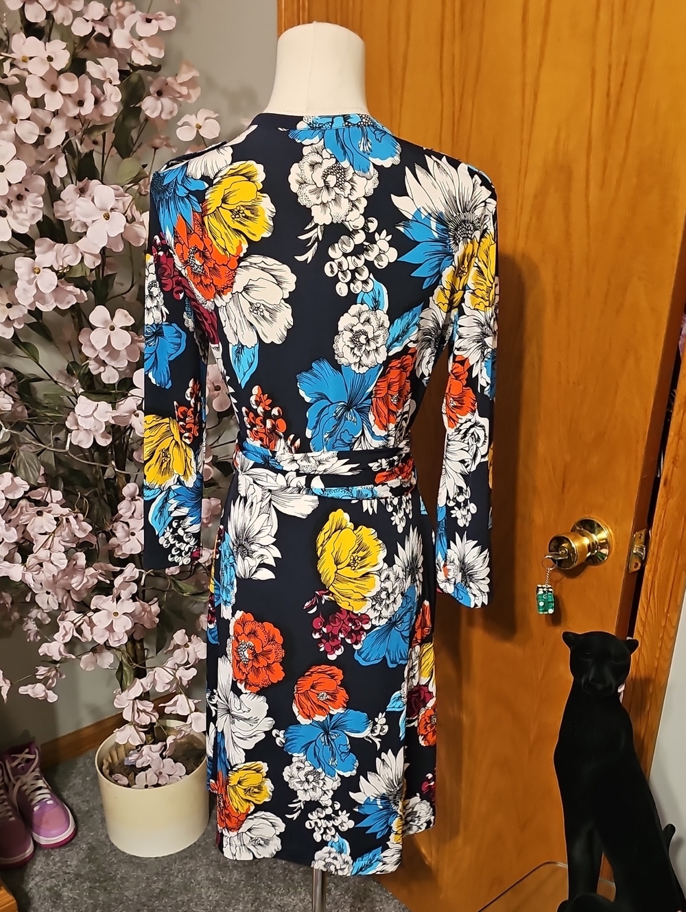 Banana Republic Floral Wrap Dress - Picture 5 of 9